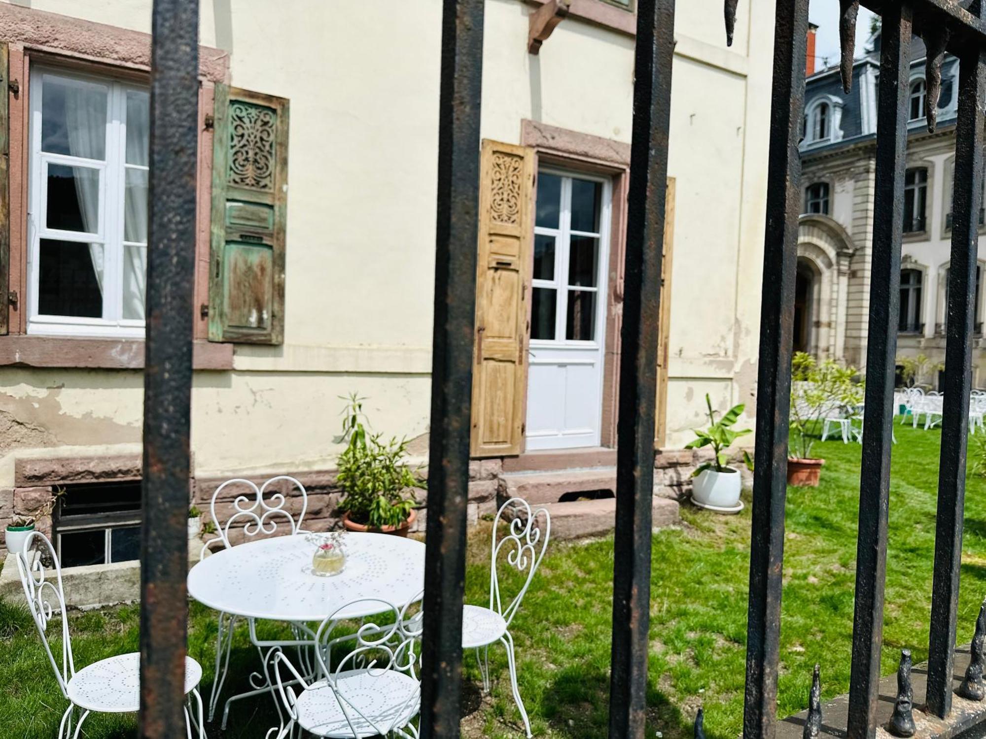 Verriere Du Chateau Burrus Apartment *